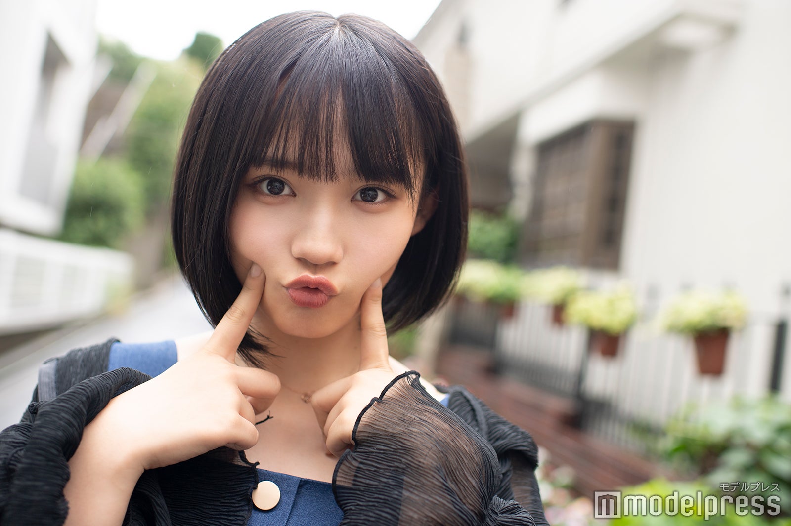 AKB48新センター矢作萌夏、写真集「自分図鑑」インタビュー